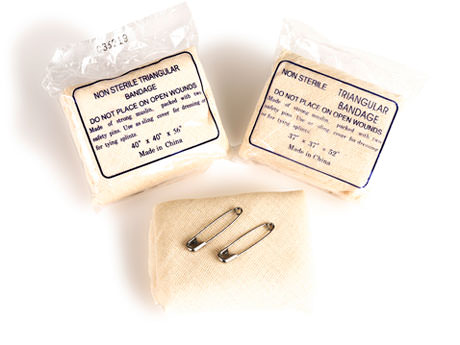 DUKAL Triangular Bandages
