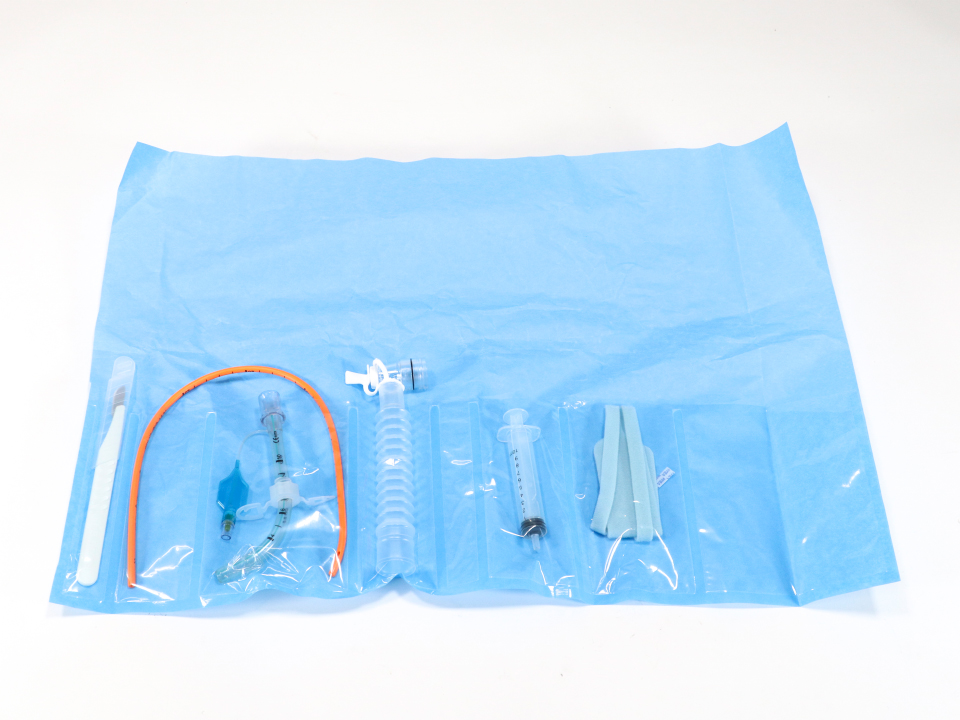 ScalpelCric Surgical Cricothyrotomy Set LifeAssist